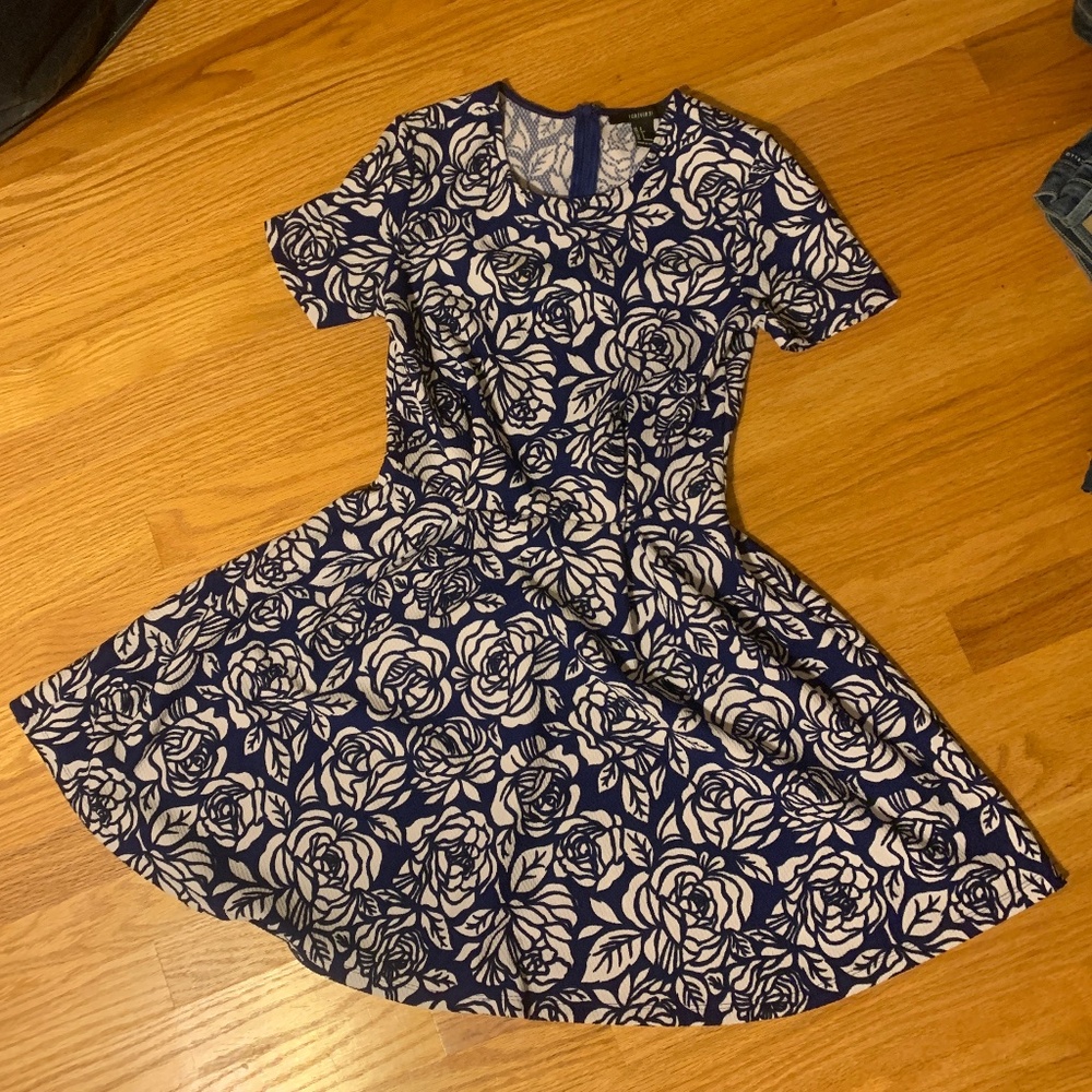 Navy Blue and White roses short sleeved Skater Dress